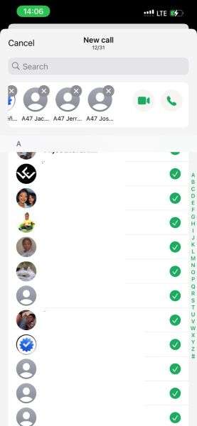 group call icon on whatsapp